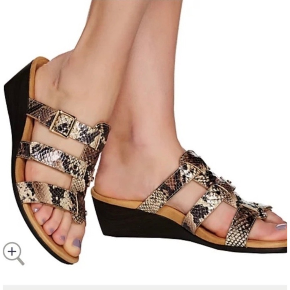 Vionic Radia Snakeskin Print‎ Wedge Sandals Adjustable Straps Tan Brown